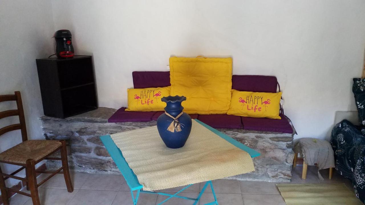 Le petit nid  Acomodação com café da manhã Sablieres Exterior foto